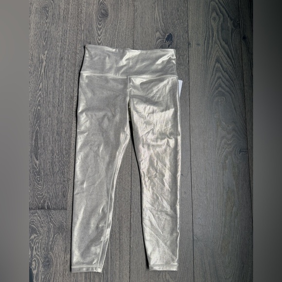 Athleta Elation Shine Tight Size Medium - Picture 2 of 8